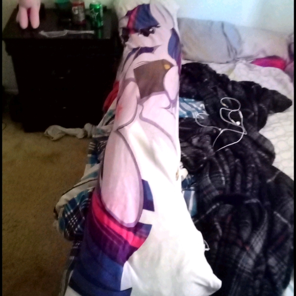 Twilight sparkle body pillow